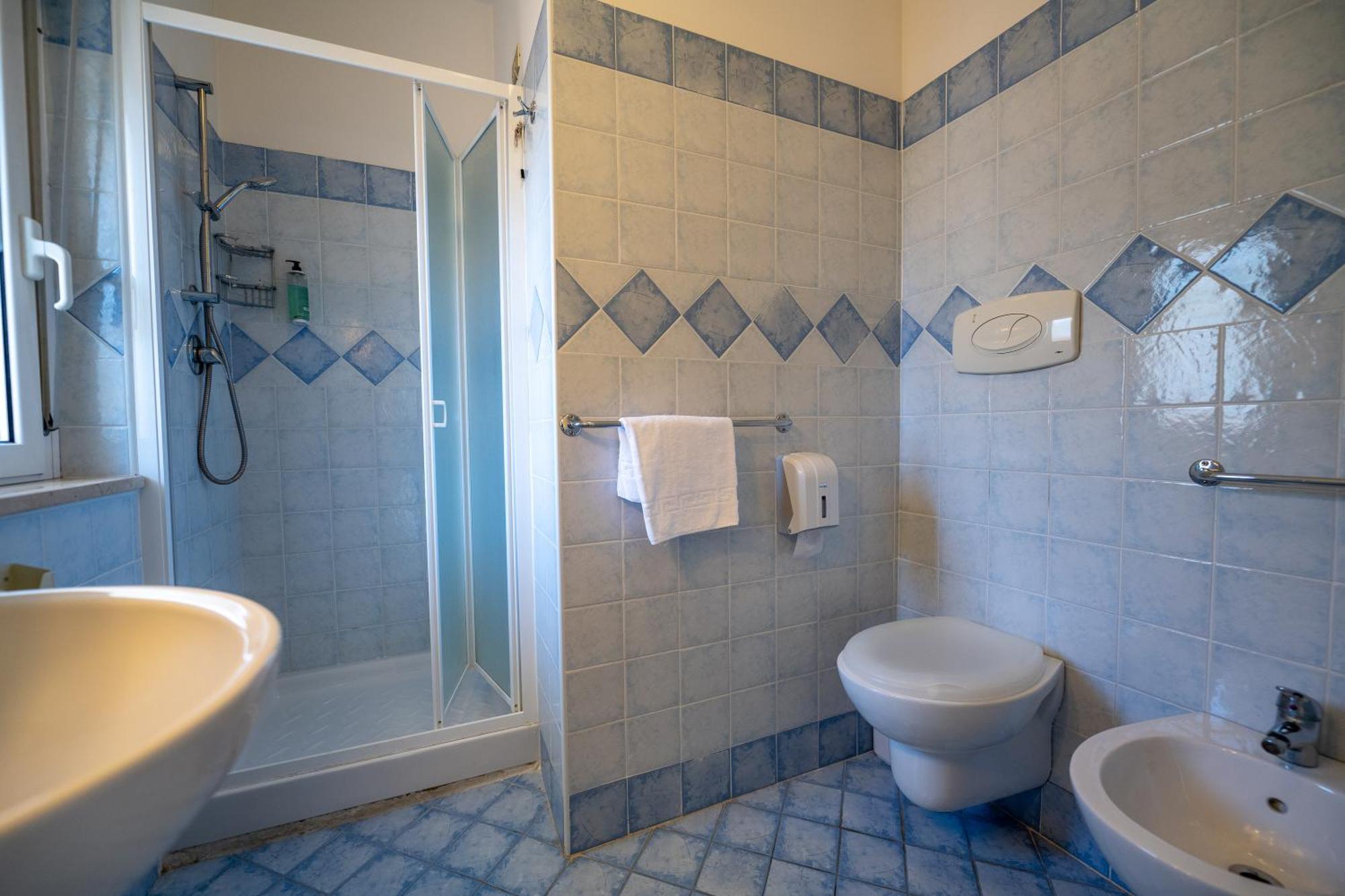 Di Matteo Hotel Roseto Degli Abruzzi Exterior photo