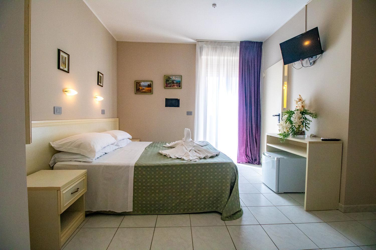 Di Matteo Hotel Roseto Degli Abruzzi Exterior photo